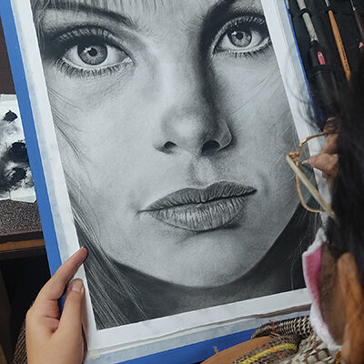 تمرين در كلاس مربوط به دوره ي طراحي . نرگس مومنی